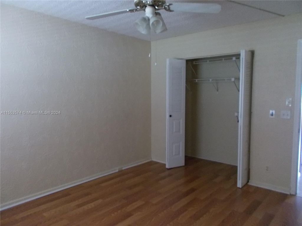 251 Sw 132nd Way - Photo 13