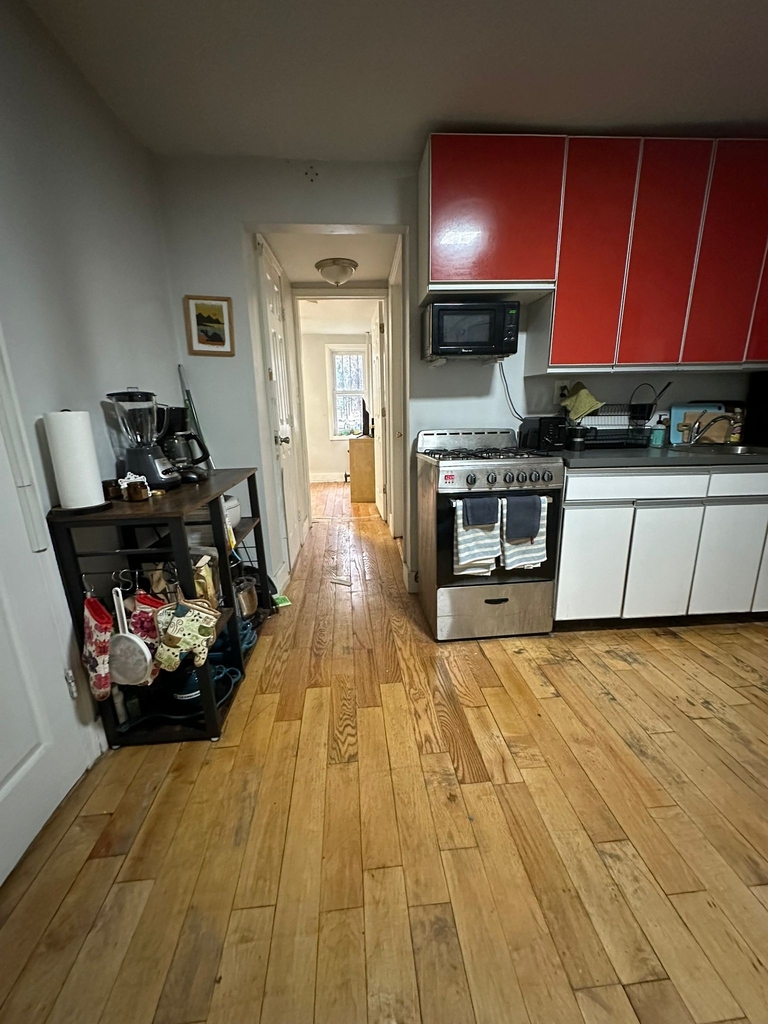 786 Lafayette Avenue - Photo 4