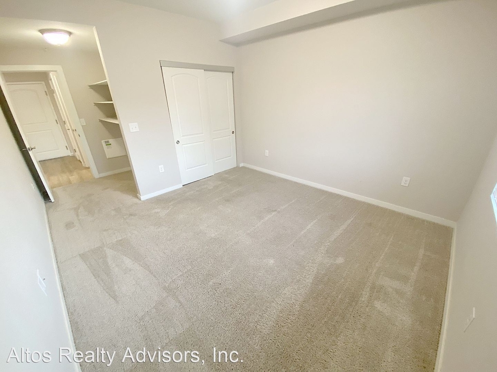 9850 E Girard Ave - Photo 7