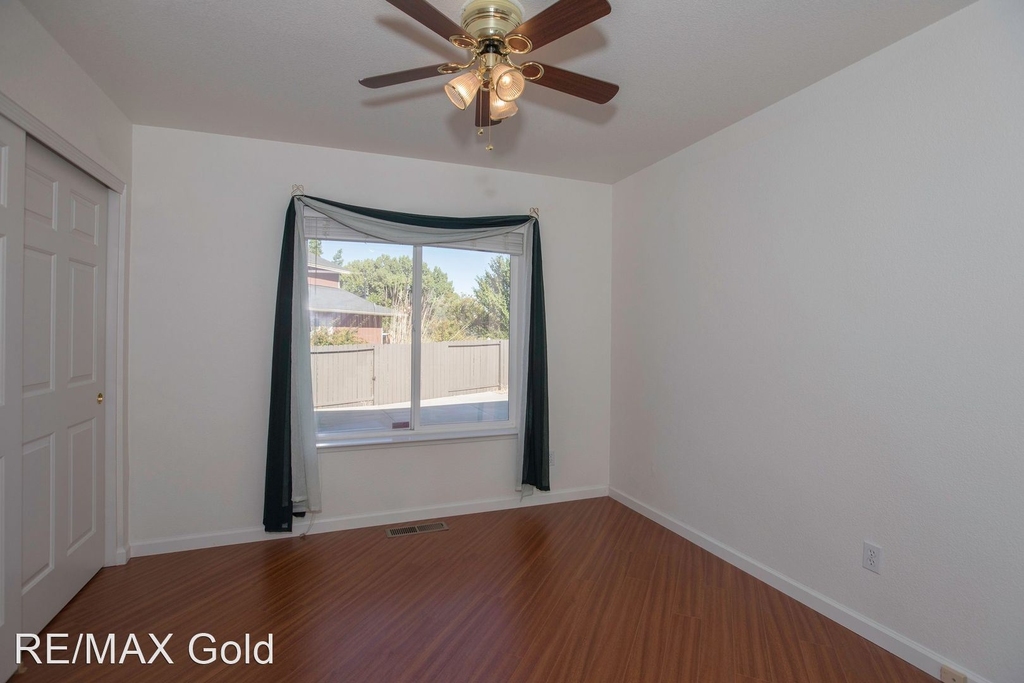 610 Sugar Tree Court - Photo 17