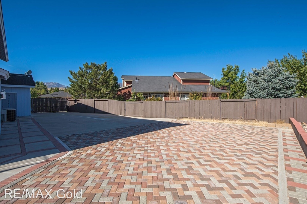 610 Sugar Tree Court - Photo 25