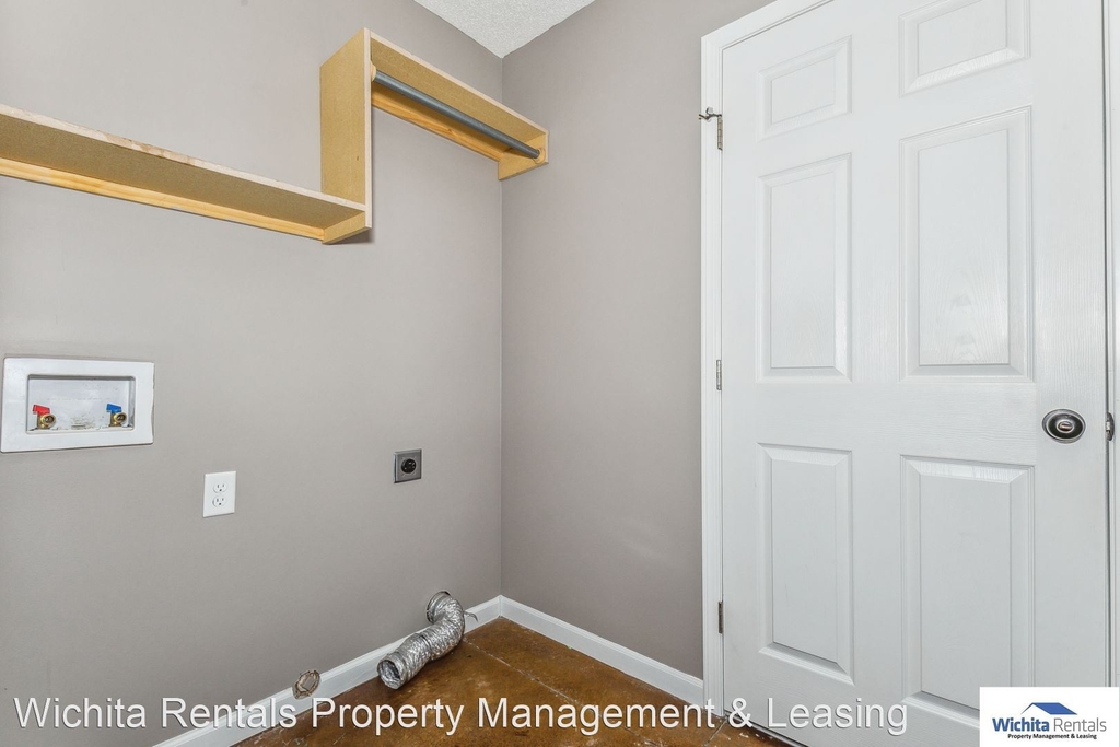 1344 N. Curtis Ct. - Photo 11