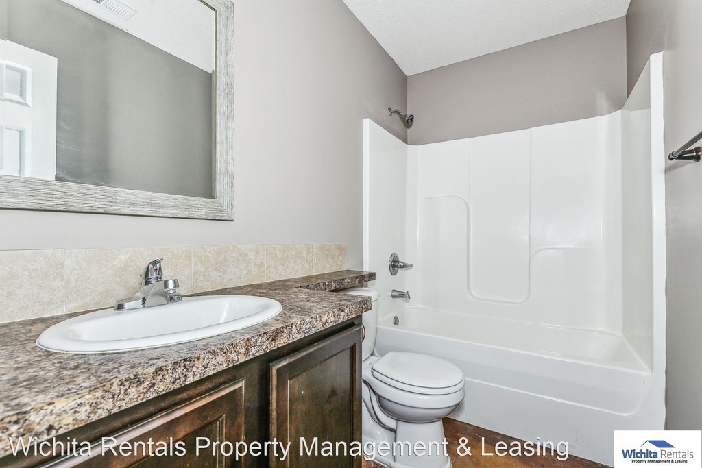 1344 N. Curtis Ct. - Photo 7