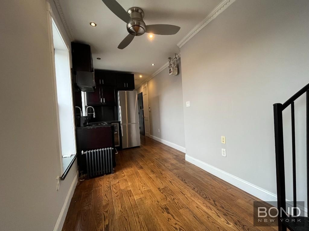 212 East 105th Street - Photo 3