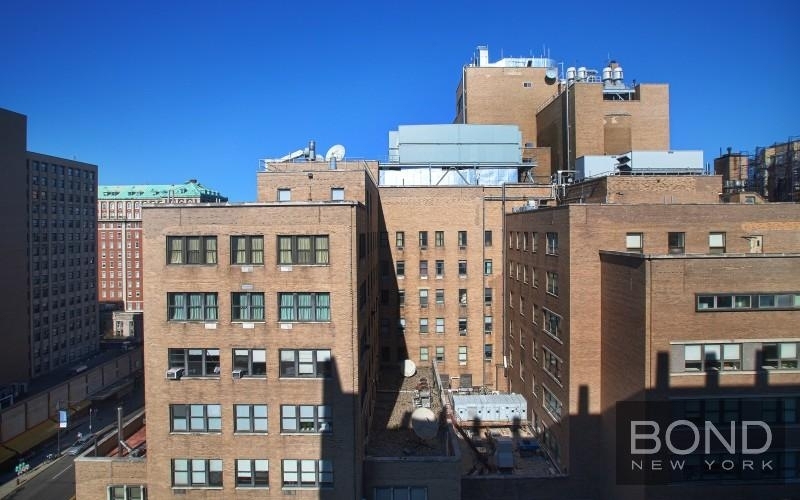 400 West 113th Street - Photo 5