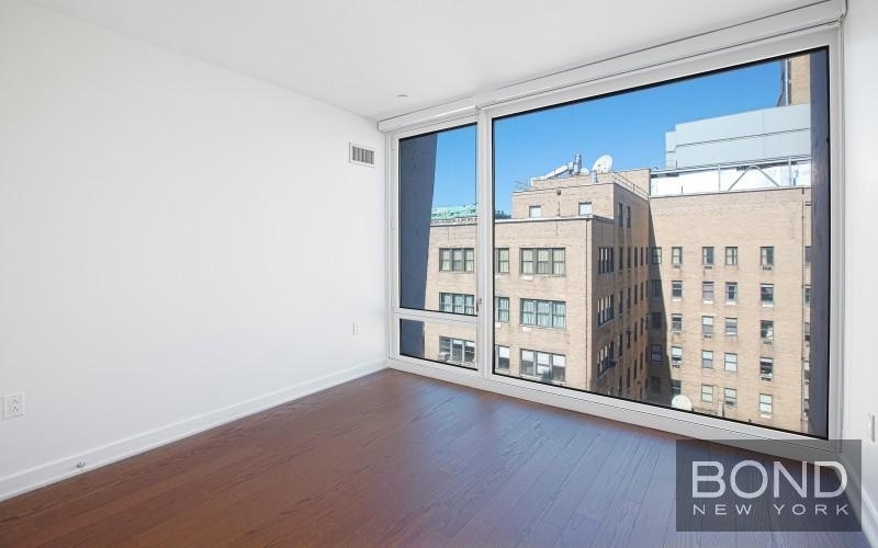 400 West 113th Street - Photo 1