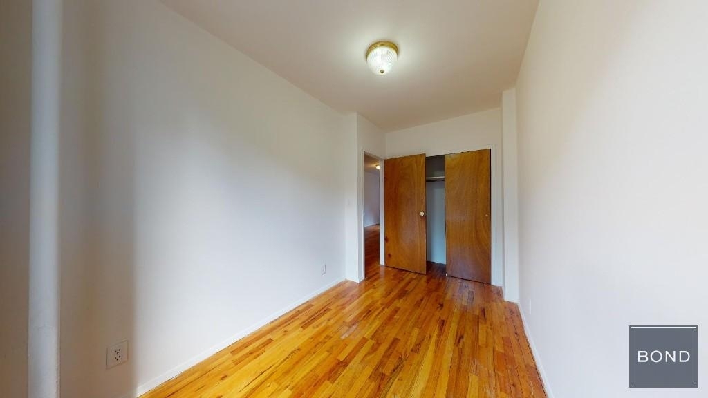 425 East 65 Street - Photo 8