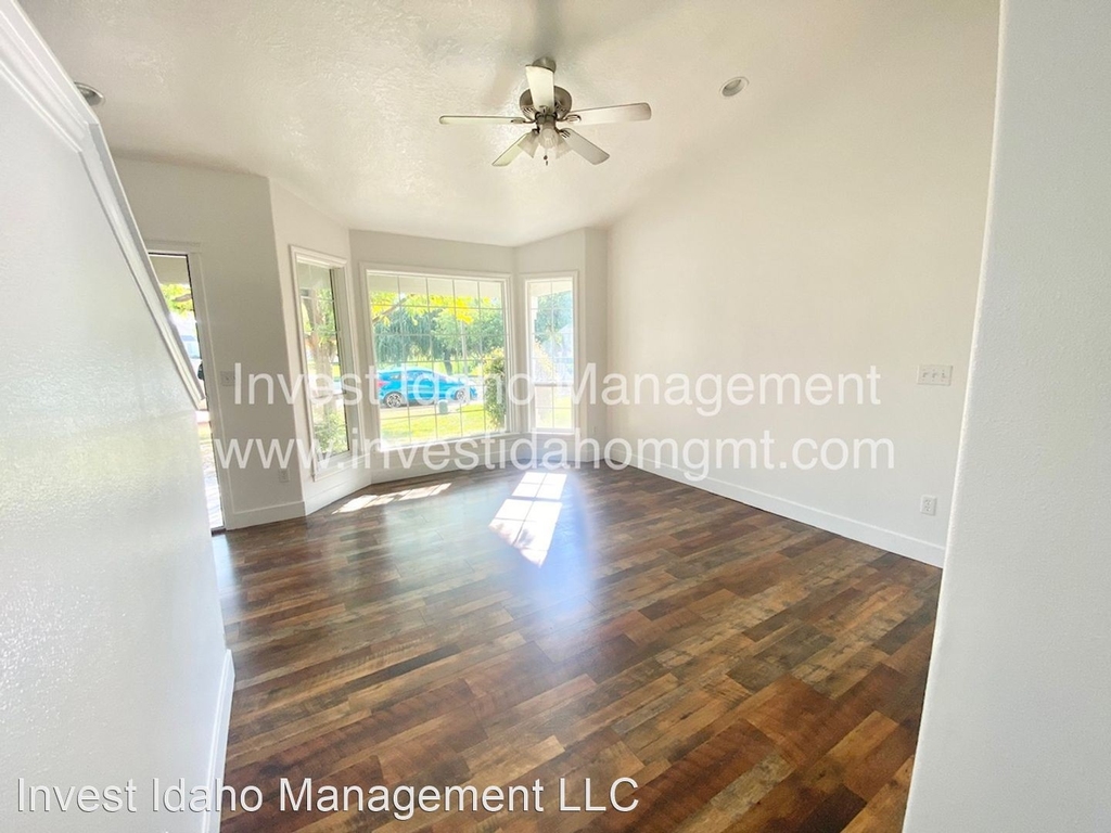 2150 W Sage Springs - Photo 4