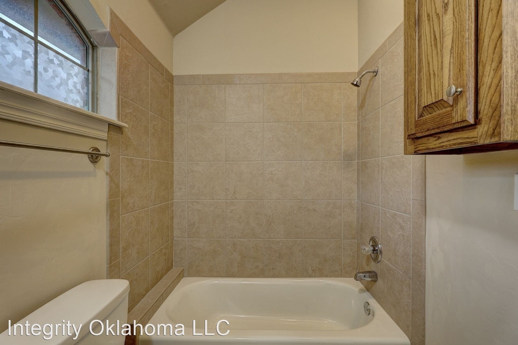 8605 Nw 85th Pl - Photo 41
