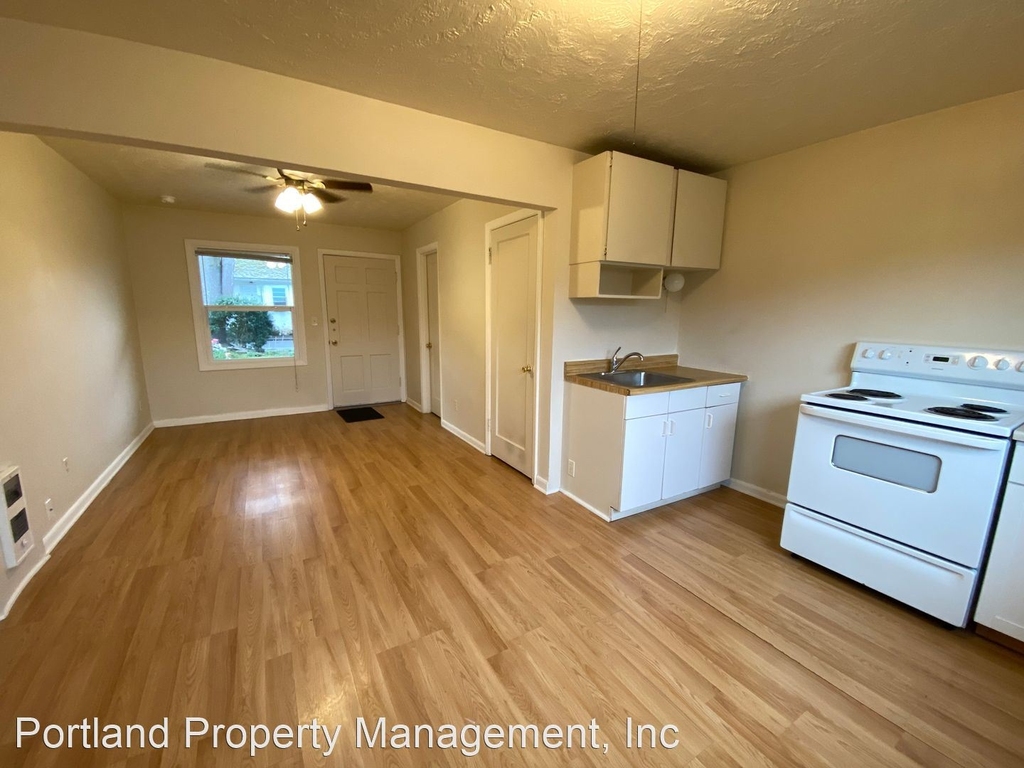 6939 Ne Grand Avenue, Unit #2 - Photo 2