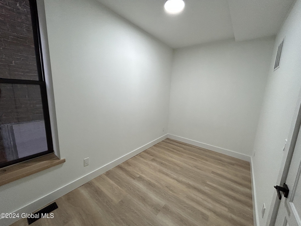 822 River Street - Photo 11