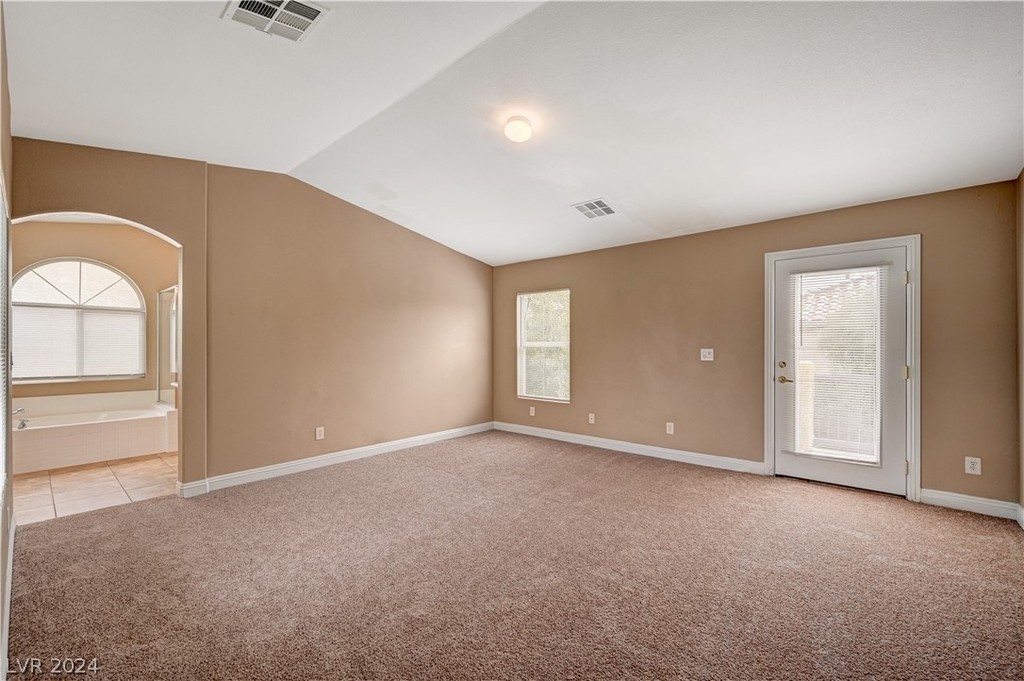 9185 Wild Briar Lane - Photo 19