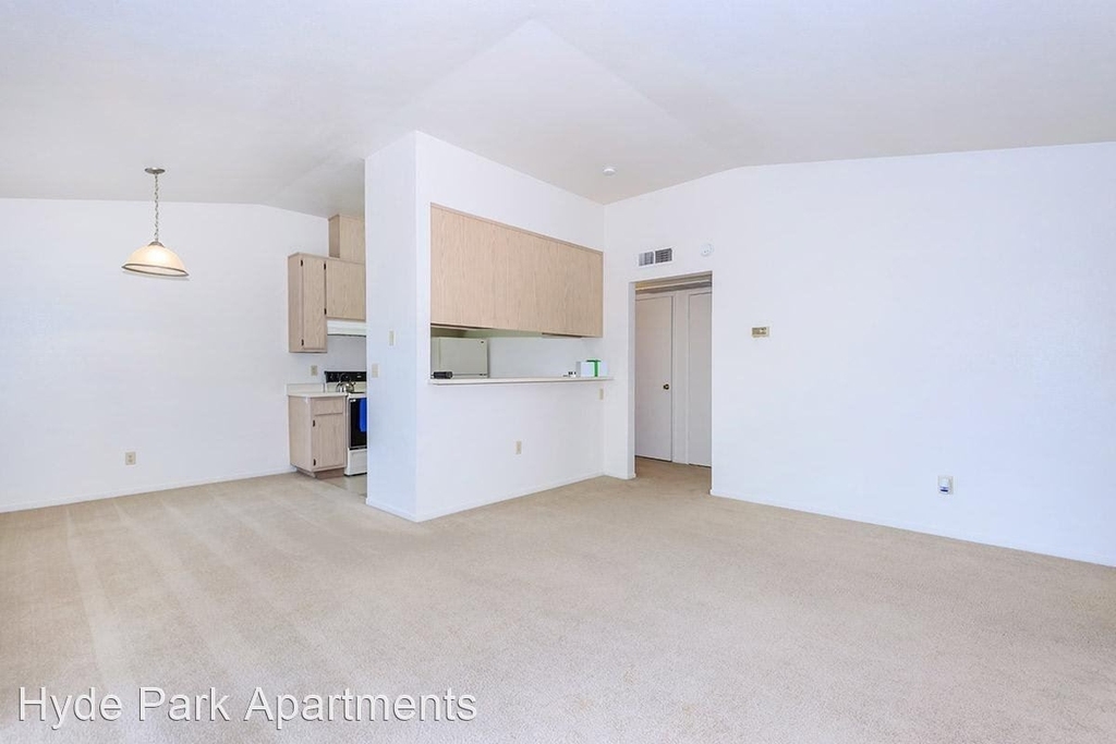 5150 North Valentine Avenue - Photo 2