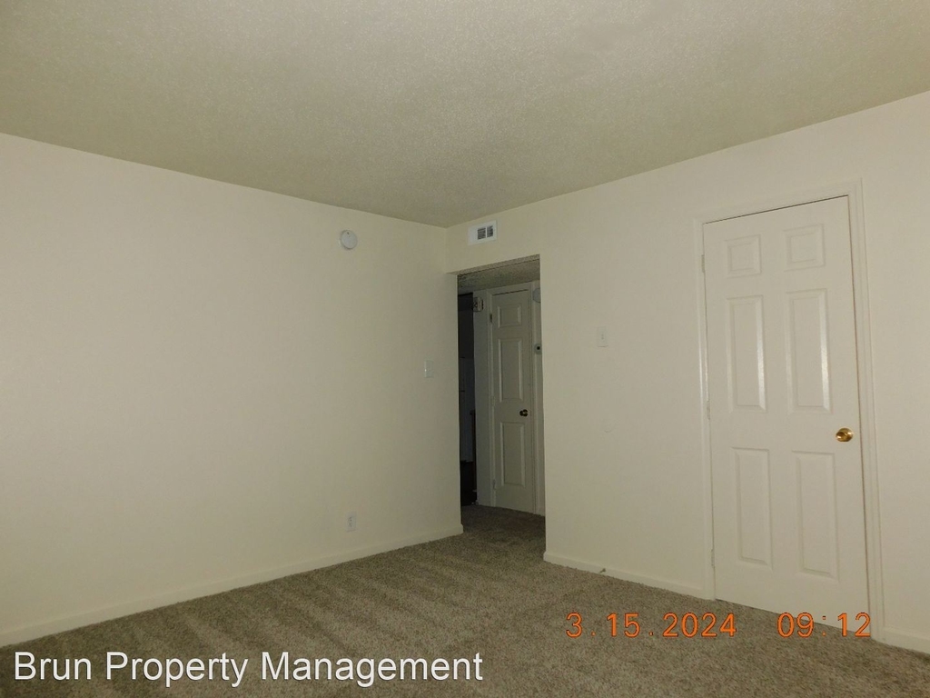 430 E. Red Bud Rd. Trevor Trace Apartments - Photo 10