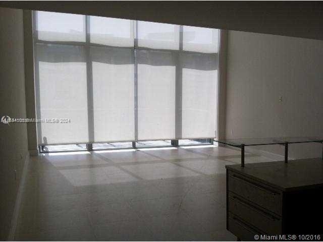 6000 Collins Ave - Photo 2