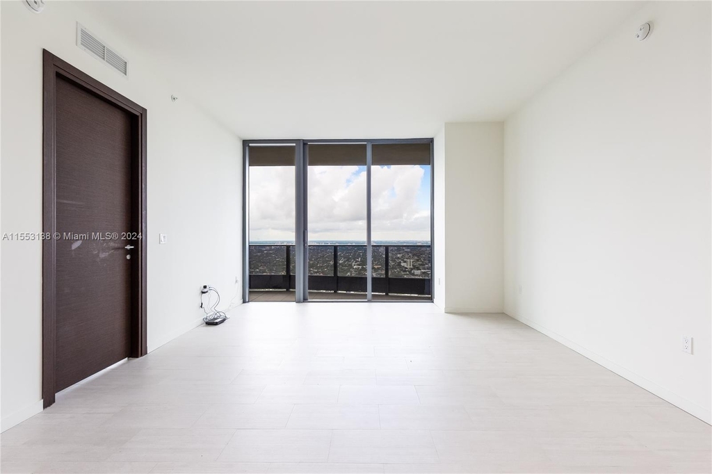 1000 Brickell Plz - Photo 15