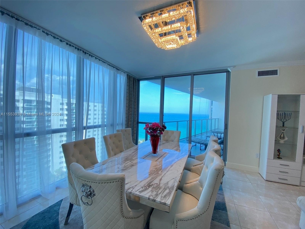 3101 S Ocean Dr - Photo 3