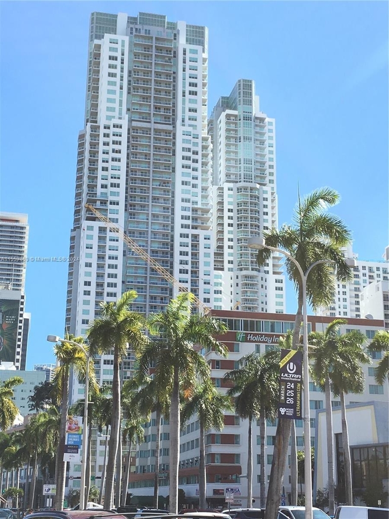 244 Biscayne Blvd - Photo 29