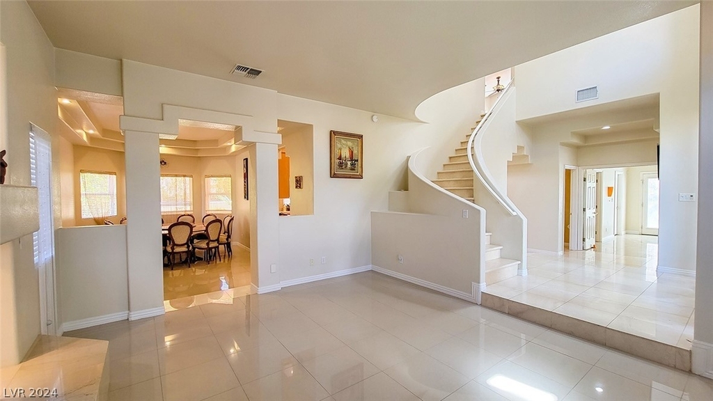 8129 Desert Jewel Circle - Photo 3