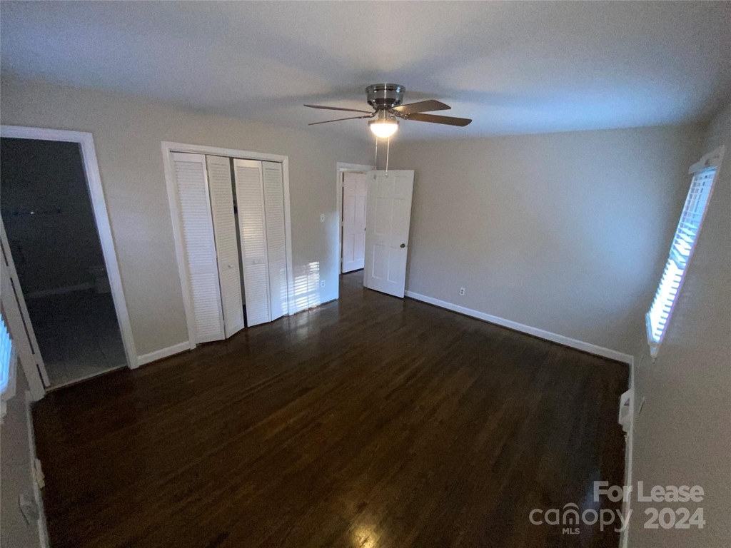 1427 Woodberry Road - Photo 14