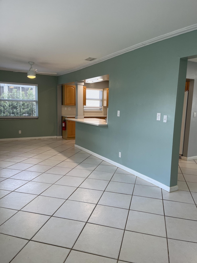 2086 Sw 12th Avenue - Photo 5