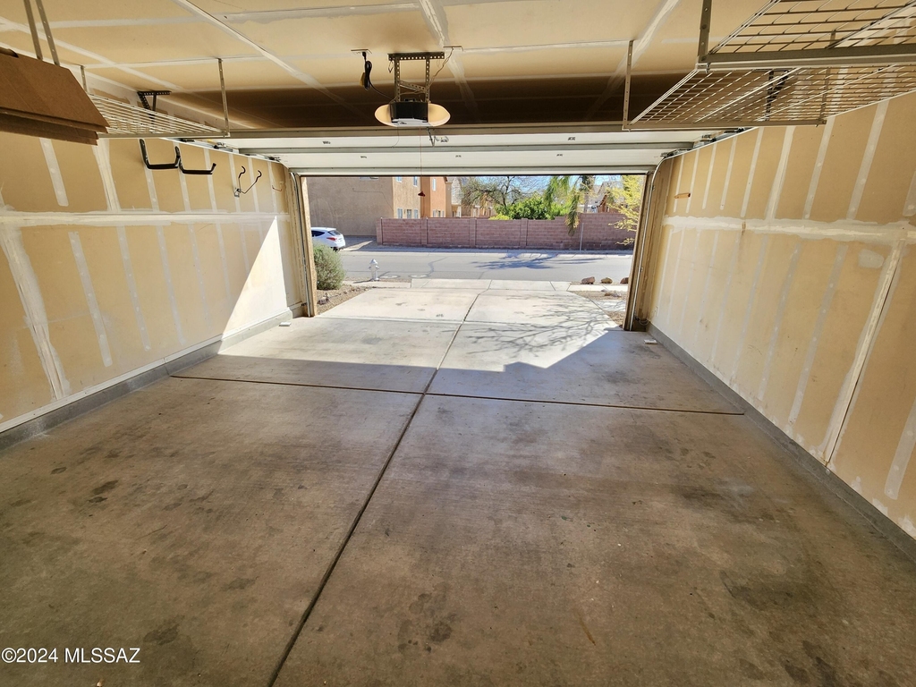 7942 S Baja Stone Avenue - Photo 20