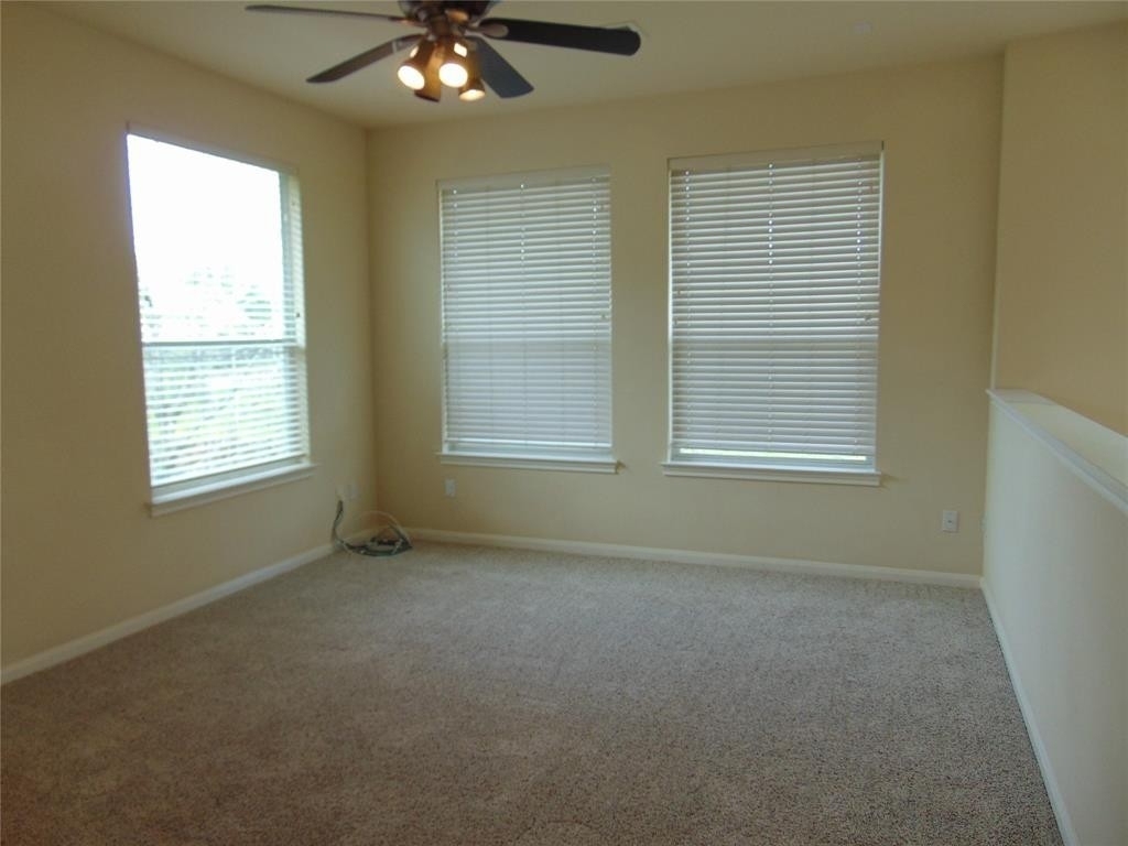 11904  Quassia Dr - Photo 18