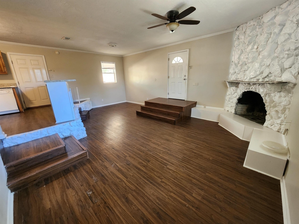 1408 California St - Photo 5