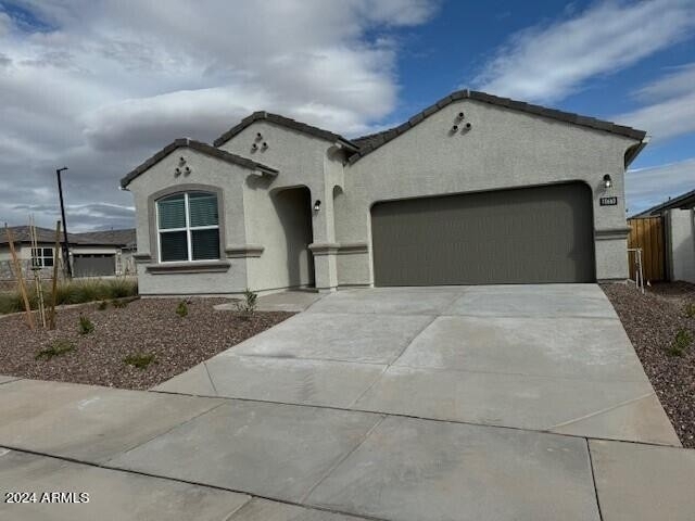 18660 W Desert Hollow Drive - Photo 1