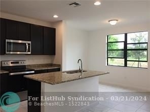 335 Nw 33 Lane - Photo 3