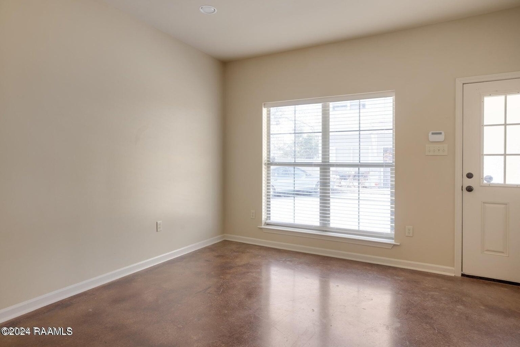 1402 Jefferson Street - Photo 6