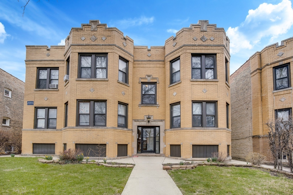 4404 W Altgeld Street - Photo 0