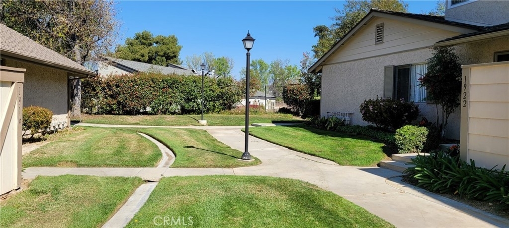 1938 Pritchard Way - Photo 0