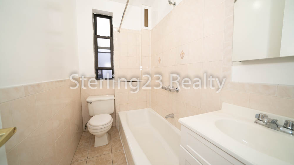 28-5 43rd Street - Photo 3