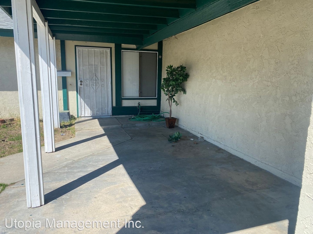 37253 Mahonia Ave. - Photo 2