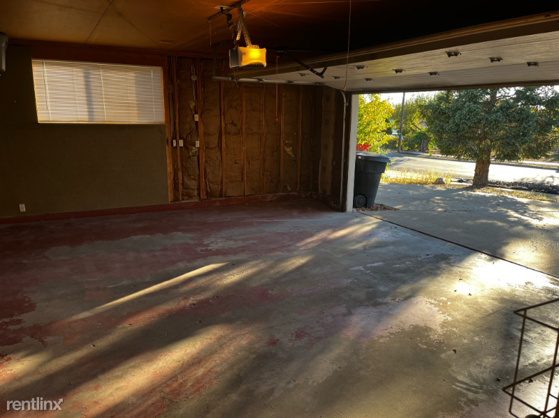 1075 S 1200 E Upstairs Apartment - Photo 14