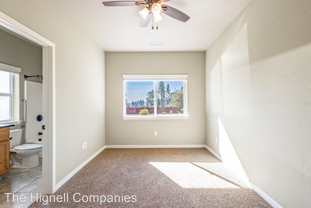 9034 Skyway - Photo 6