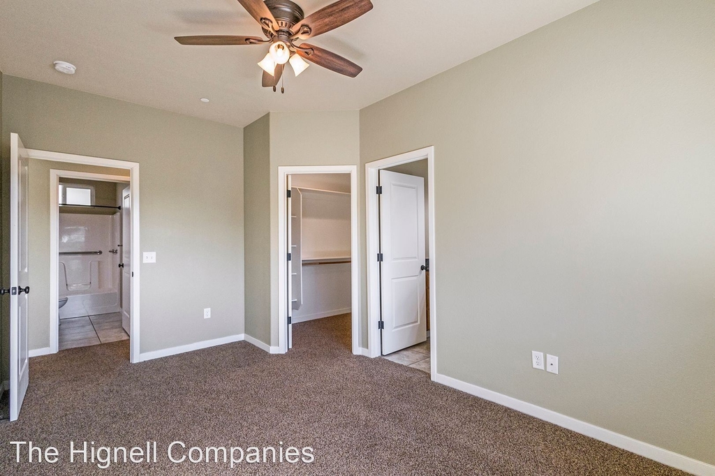 9034 Skyway - Photo 7