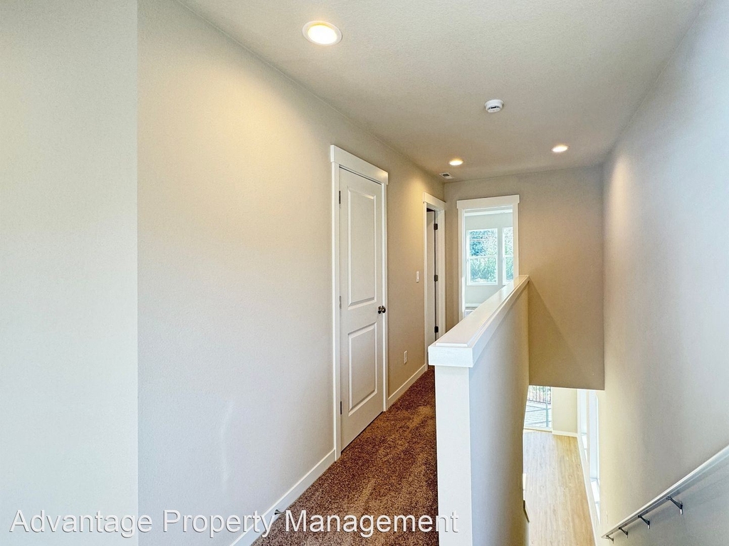 5025 Nw Torchcrest Place - Photo 10