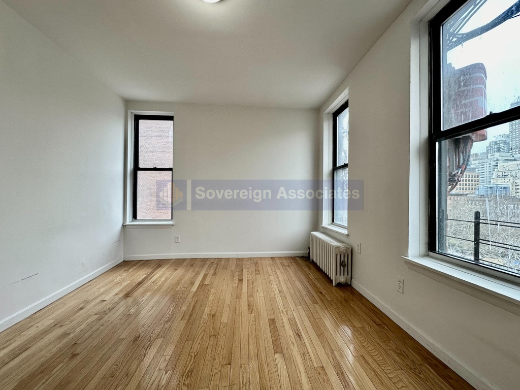 401 East 68th Street - Photo 2