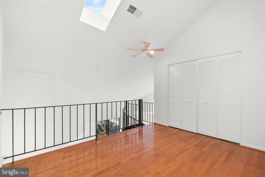 10040 Hellingly Pl - Photo 11