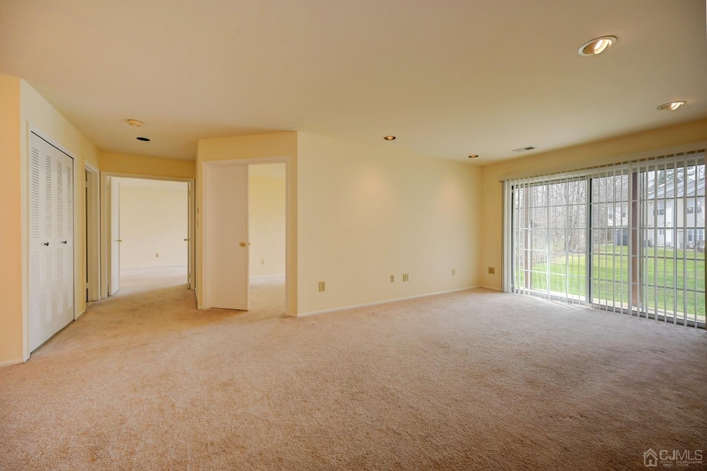 311 Towne Drive - Photo 8