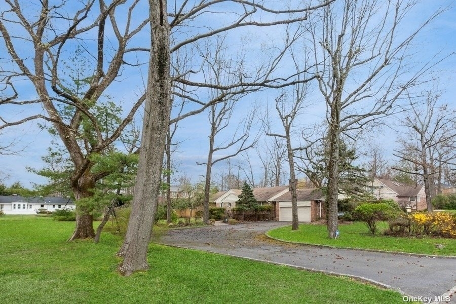 17 Shady Brook - Photo 1