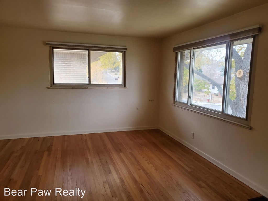 1807 Fremont Ave - Photo 4