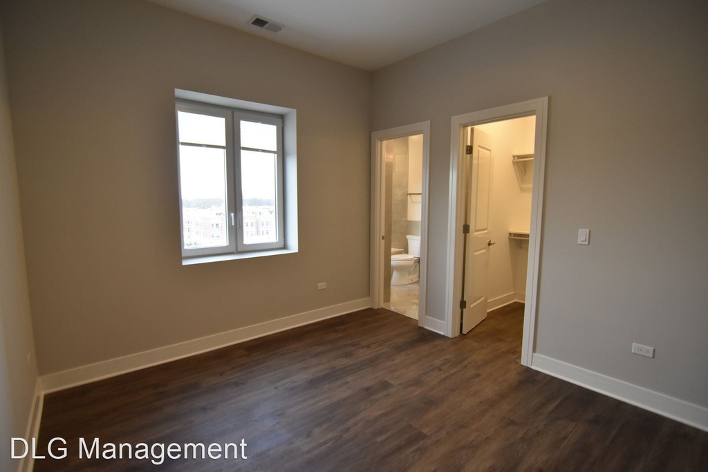 927 W. Irving Park - Photo 7