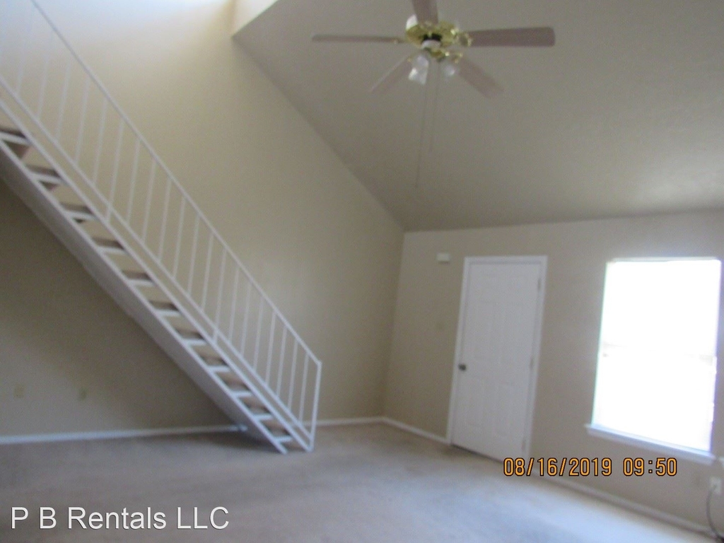 6813 Nw Willow Springs Dr. - Photo 3