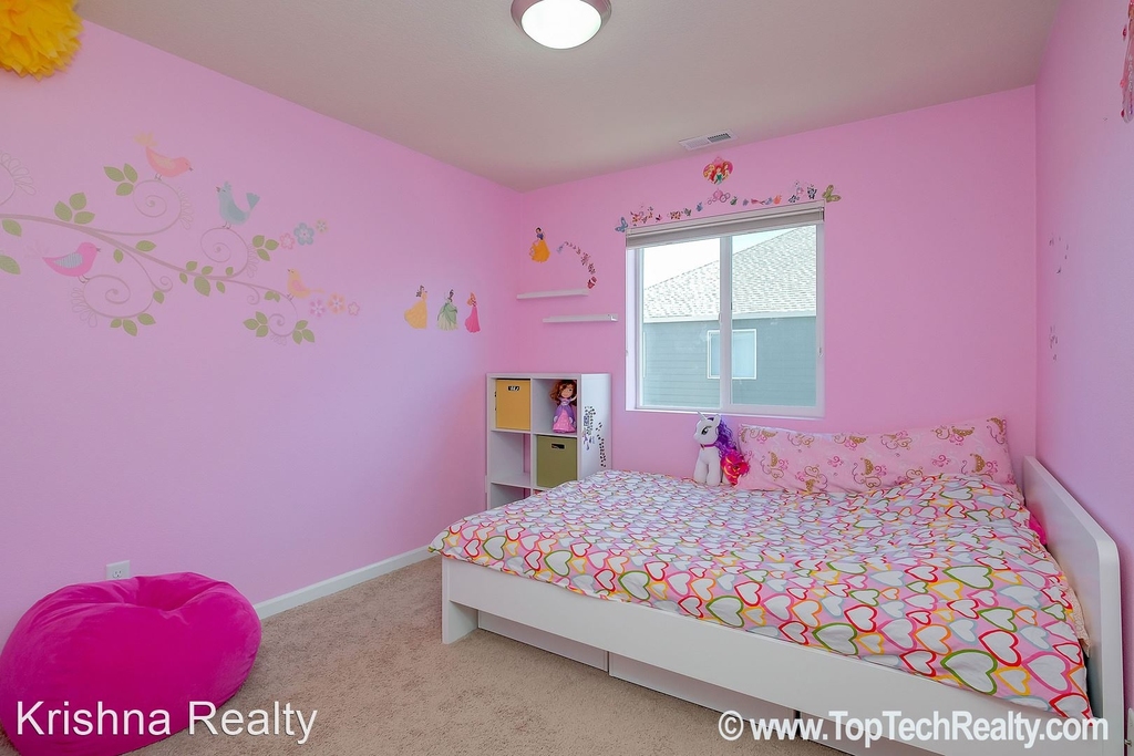 6876 Nw 164th Ave. - Photo 9