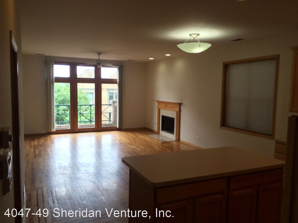 4047-4049 N. Sheridan Road - Photo 2