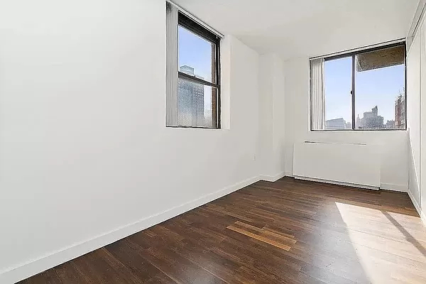 184 Lexington Avenue - Photo 1