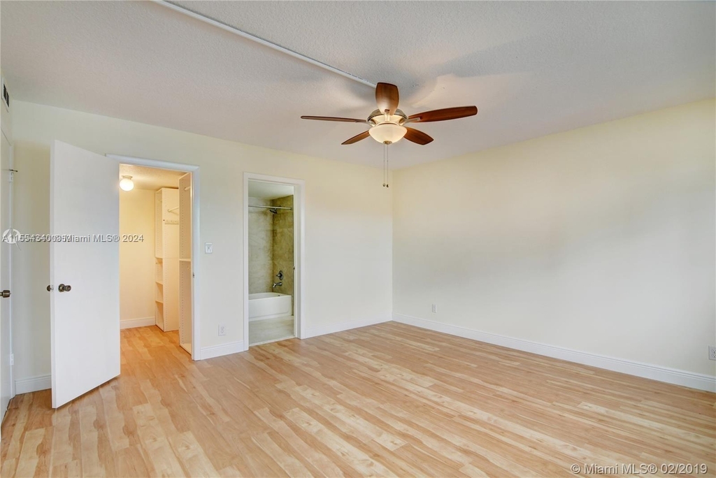 520 Orton Ave - Photo 11